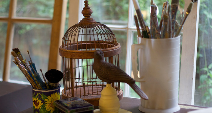 birdcagebrusheswindow-crop
